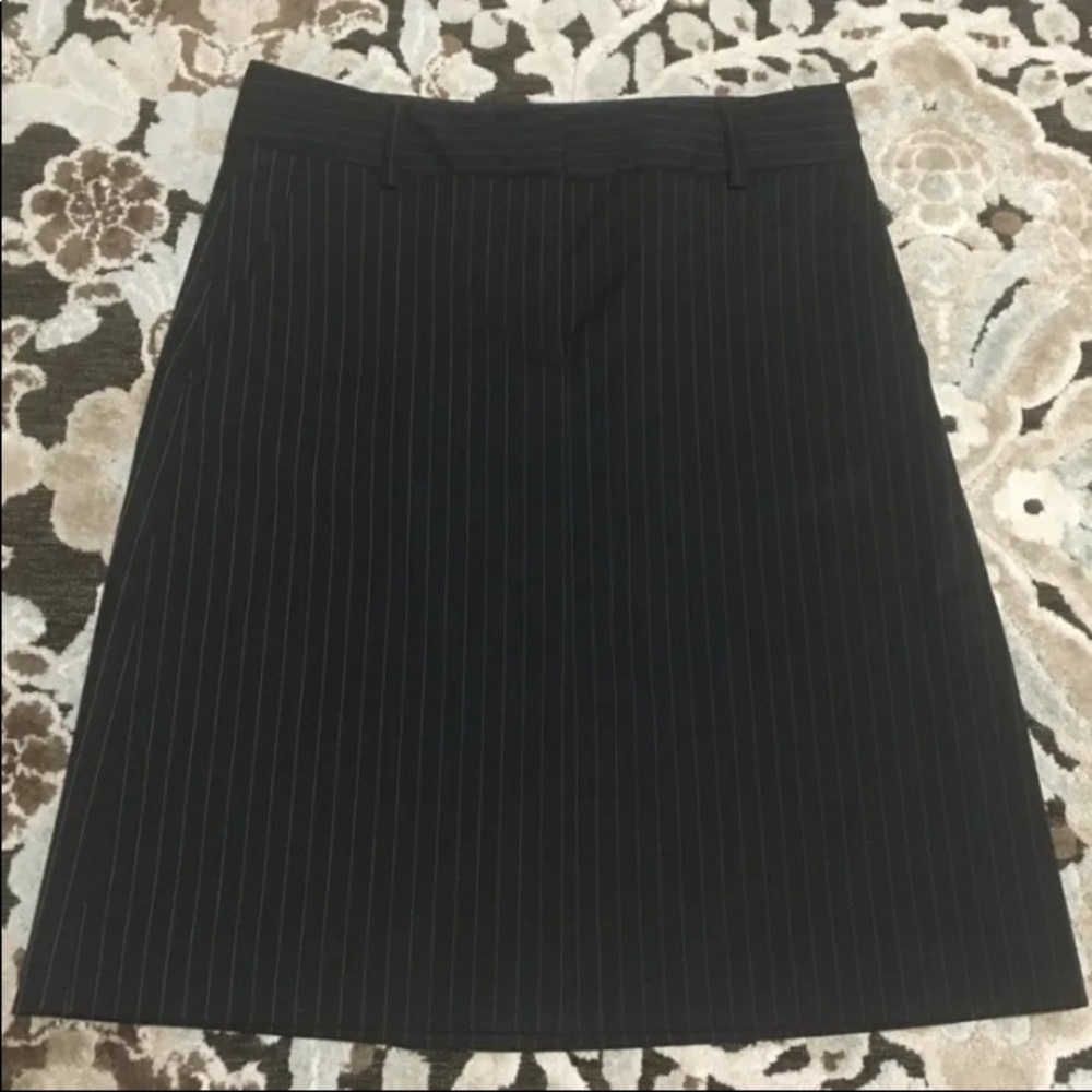 Theory pinstriped skirt